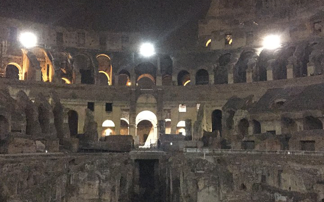 colosseum at night time