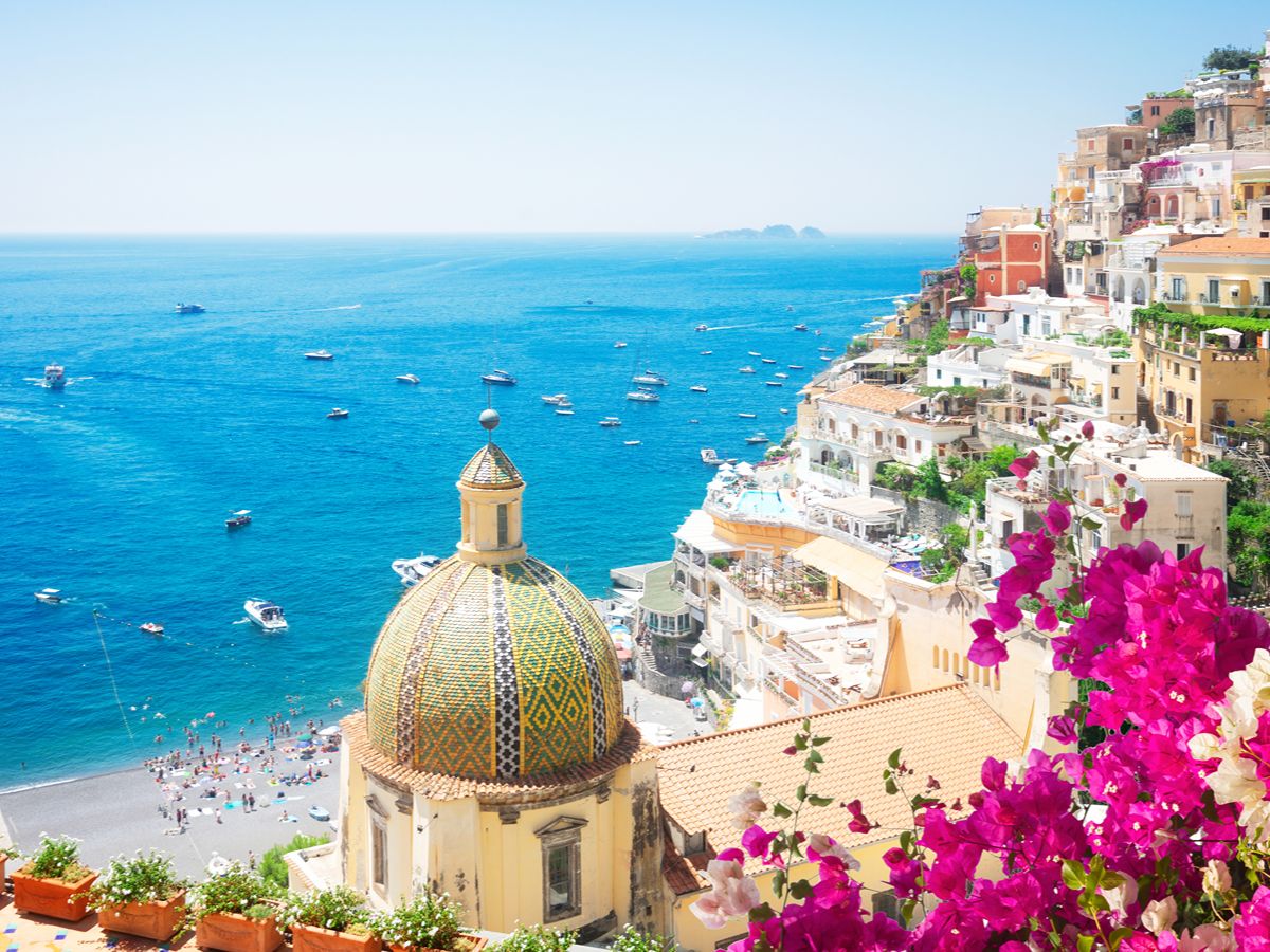 Read more about the article Day trip from Rome to Pompeii and Amalfi Coast