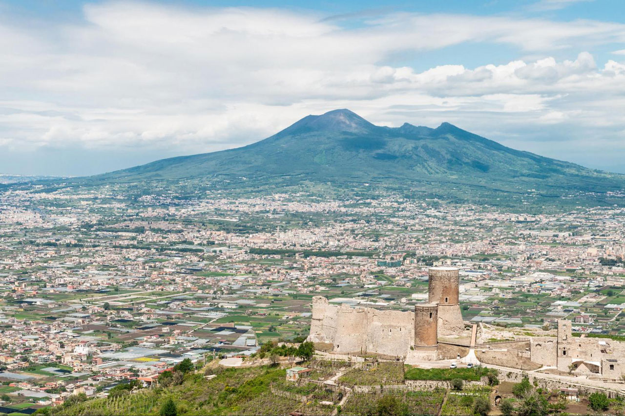 Read more about the article Tour di Ercolano e del Vesuvio