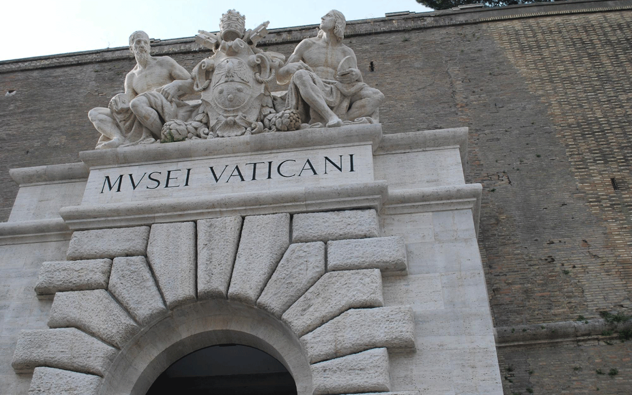 Lee más sobre el artículo Tour combinado del Coliseo y el Vaticano para grupos pequeños