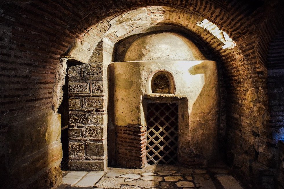 jewish catacombs rome tour