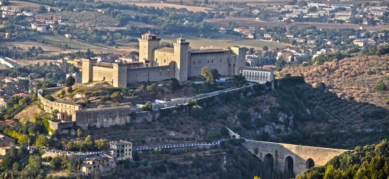 Read more about the article Visit Piediluco and it’s Albornoz Fortress