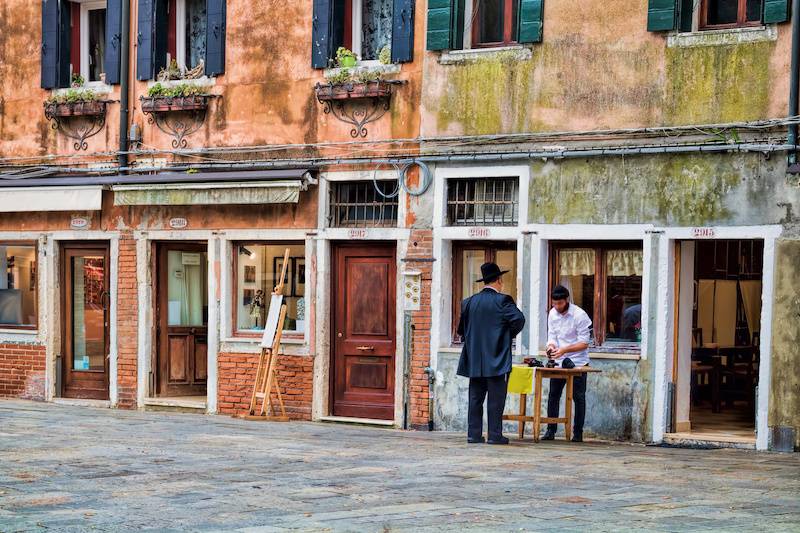 Read more about the article Discover the timeless charm of the Jewish Venice Ghetto: a cultural gem of Venice, Italy
