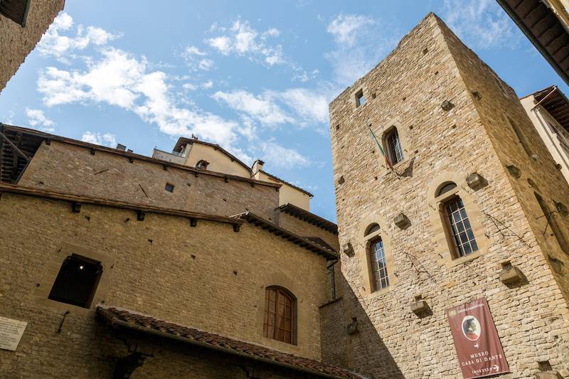 Read more about the article Dante’s House Museum: a journey into the life of Italy’s literary Icon