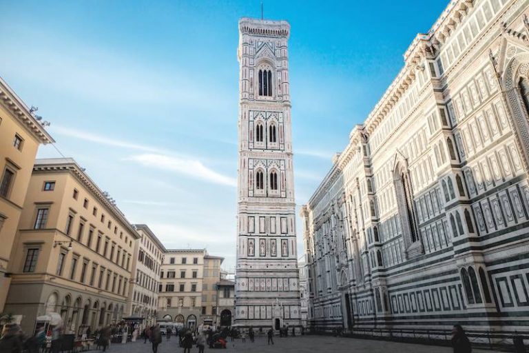 Read more about the article Giotto’s Bell Tower in Florence: a stairway to breathtaking panoramas