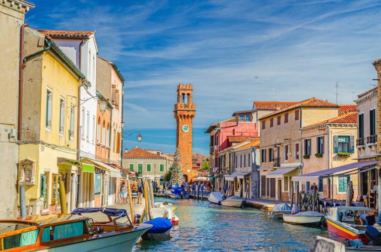 Read more about the article Murano Island: Venice’s Timeless Tradition of Glass Craftsmanship