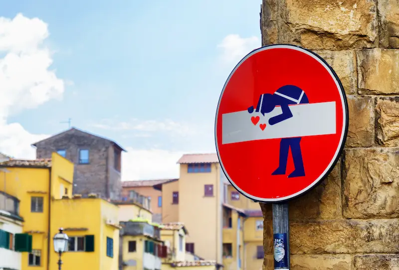 Read more about the article Street Art in Florence: A Journey Through the Works of Blub and Clet Abraham