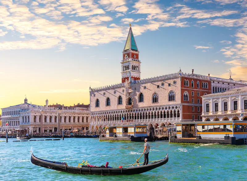 venice summer traditions